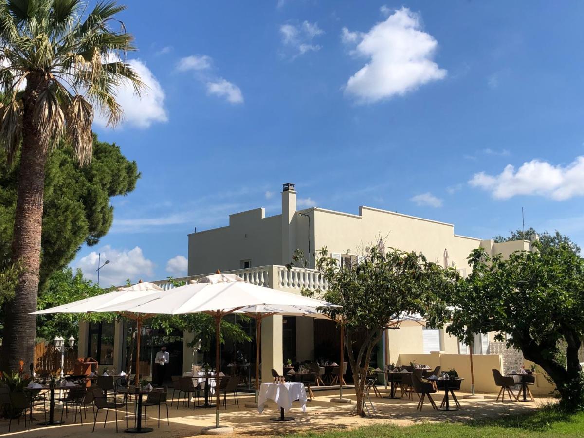 Hotel De La Mer Hyeres Exterior photo
