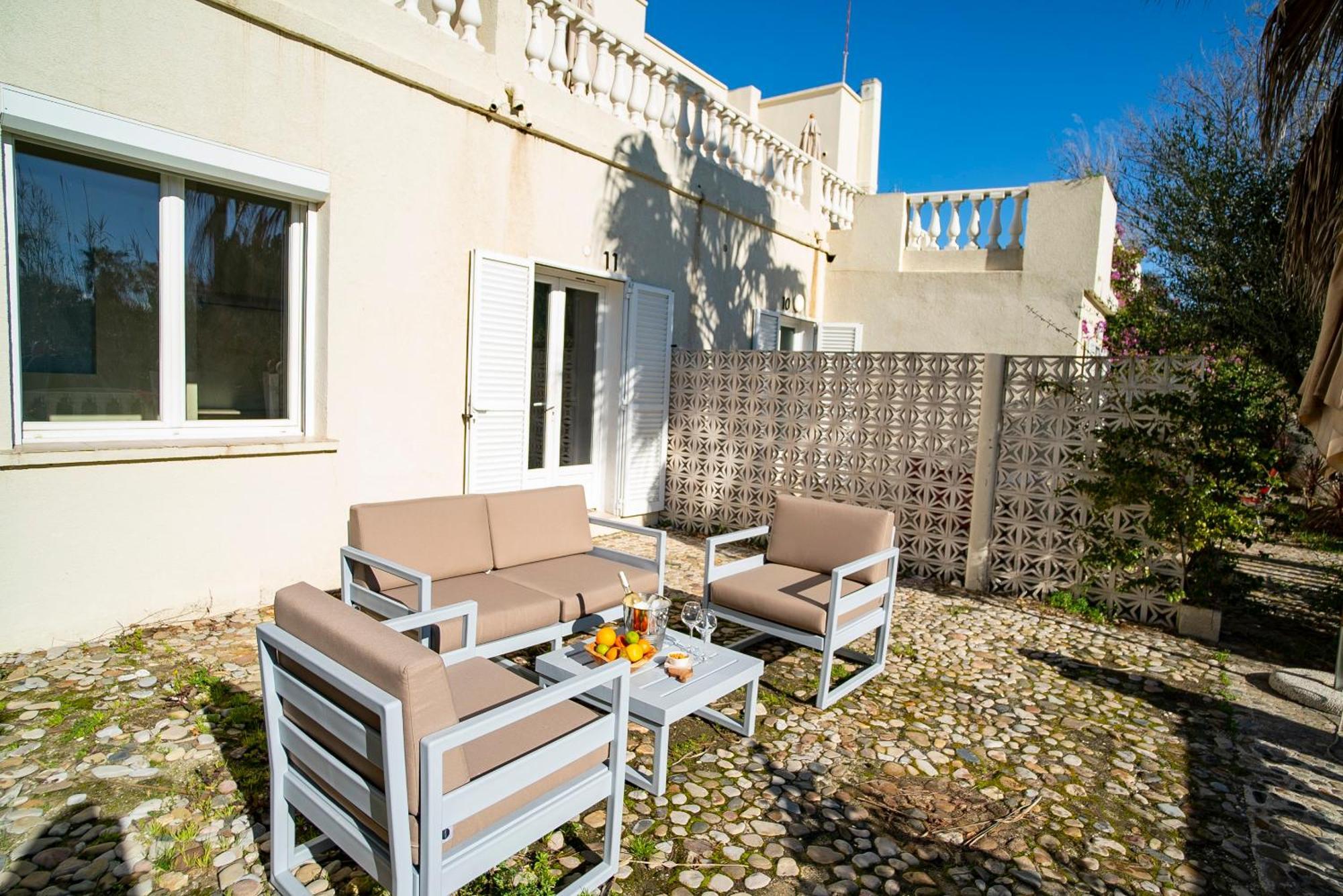 Hotel De La Mer Hyeres Exterior photo